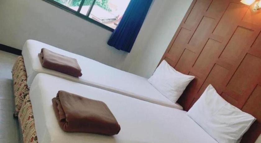 New Siam Guest House Bangkok Exterior foto