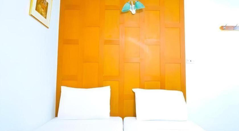 New Siam Guest House Bangkok Exterior foto
